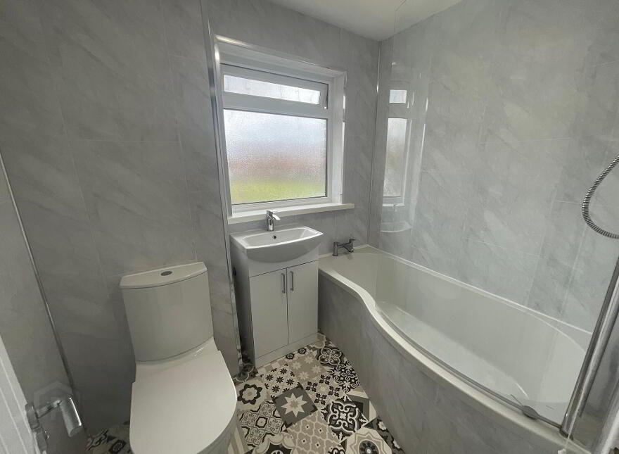58 Wheatfield Drive, Belfast, BT14 7JW