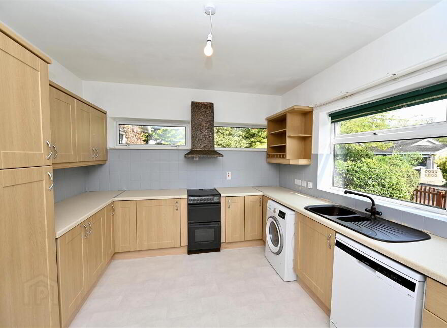 2 Edenvale Park, Belfast, BT17 0EJ