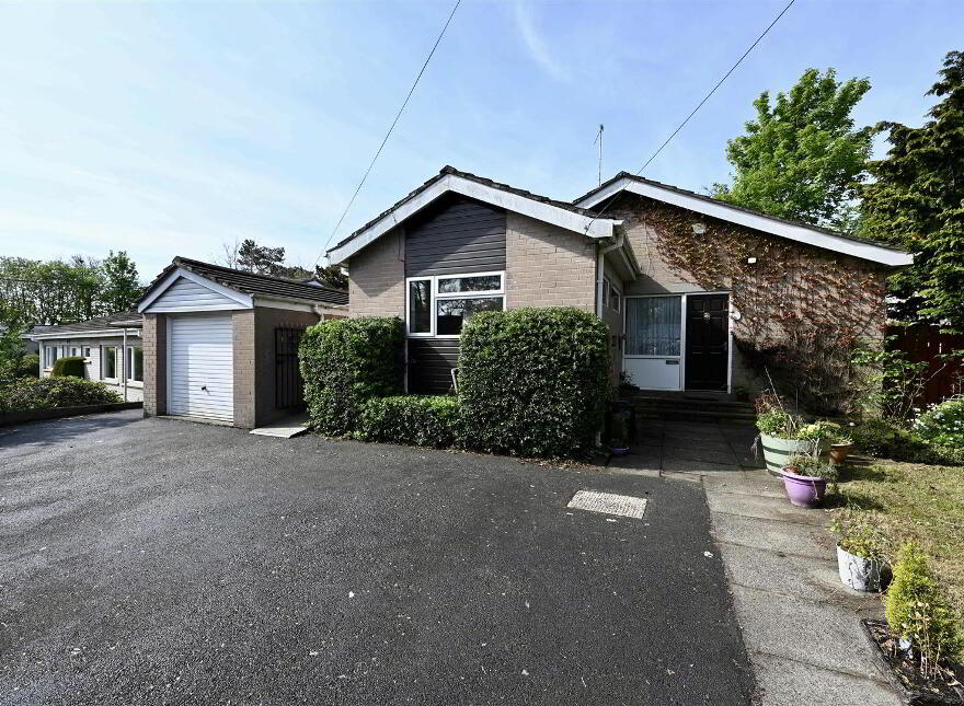 2 Edenvale Park, Belfast, BT17 0EJ photo