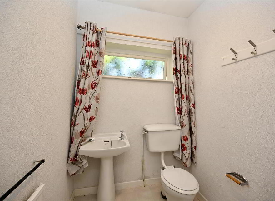 2 Edenvale Park, Belfast, BT17 0EJ