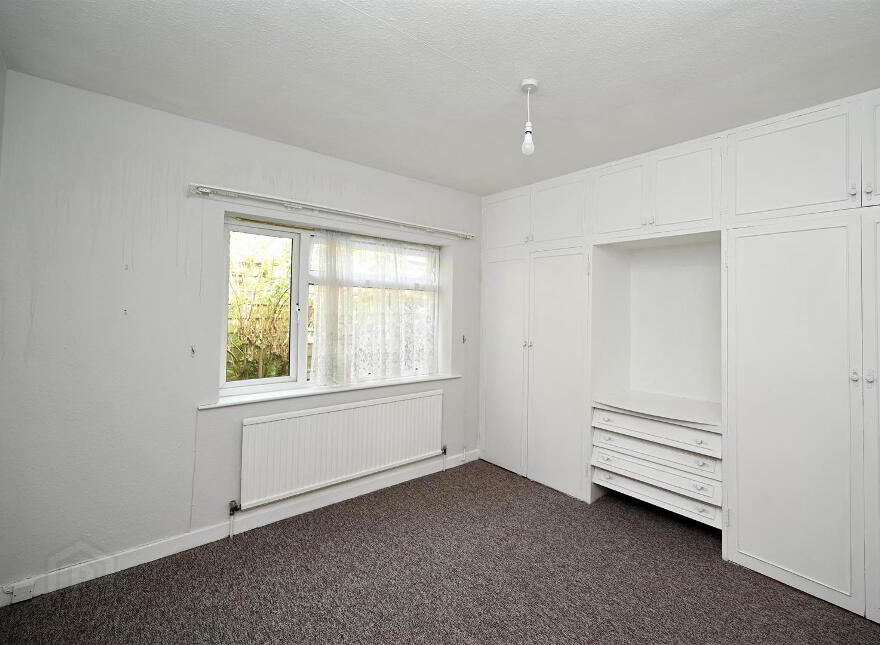 2 Edenvale Park, Belfast, BT17 0EJ