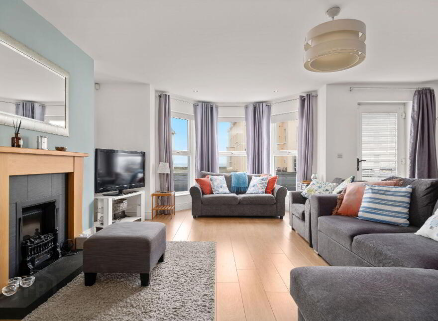 16 West Strand Avenue, Portrush, BT56 8FD