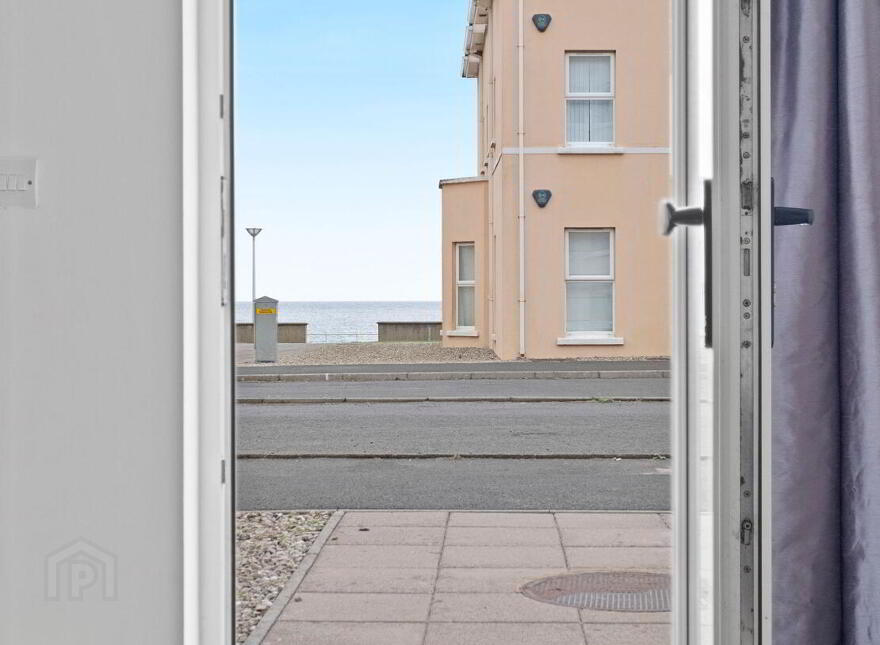 16 West Strand Avenue, Portrush, BT56 8FD
