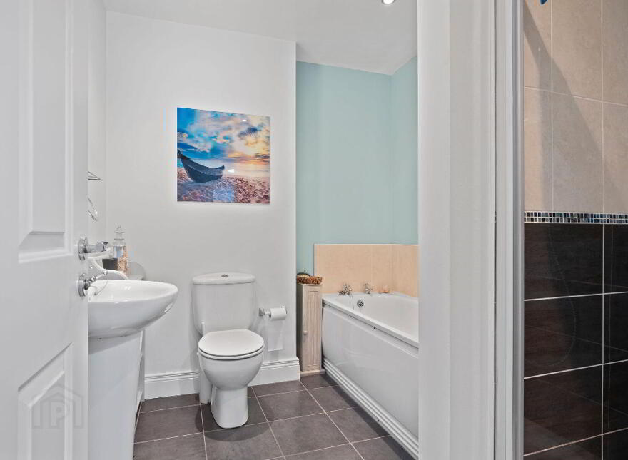 16 West Strand Avenue, Portrush, BT56 8FD