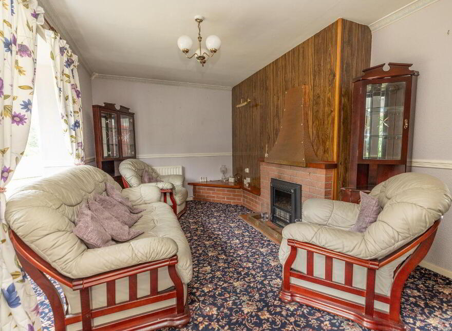 60 Lower Dromore Road, Warrenpoint, Newry, BT34 3LL