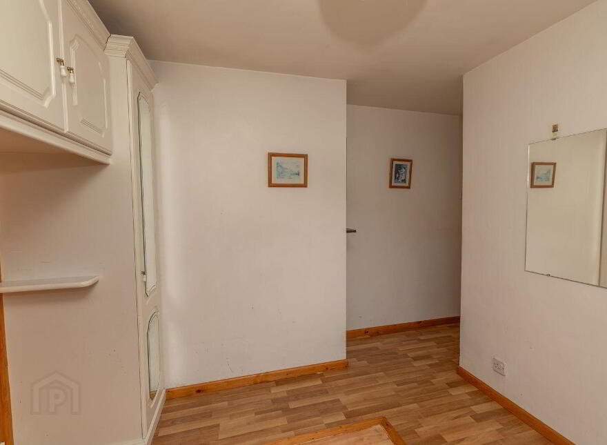 60 Lower Dromore Road, Warrenpoint, Newry, BT34 3LL