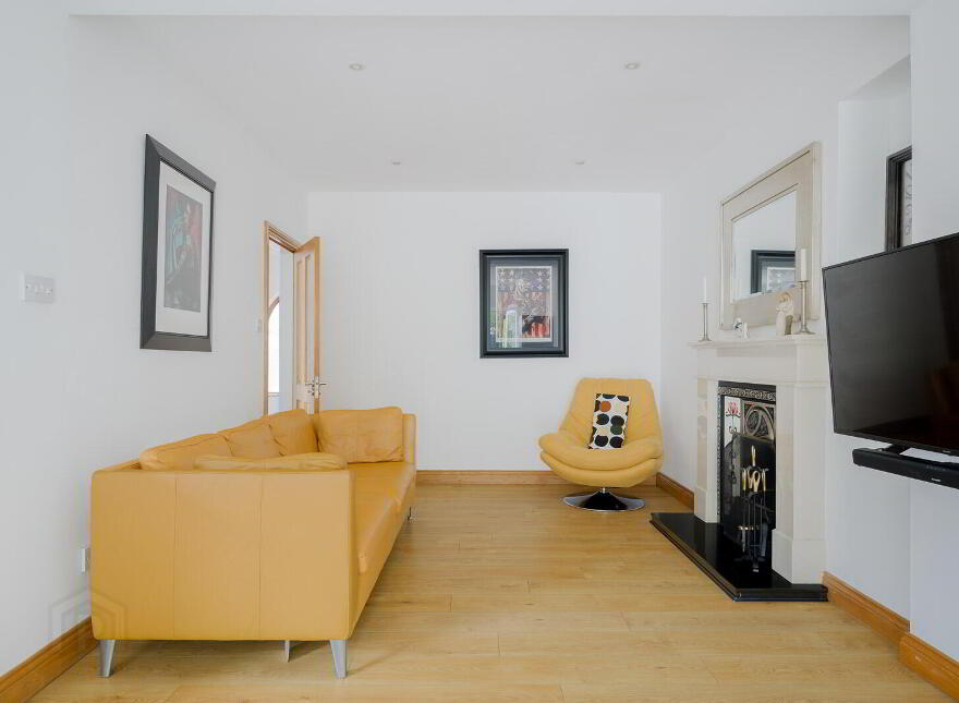 34 Park Avenue, Holywood, BT18 9LS