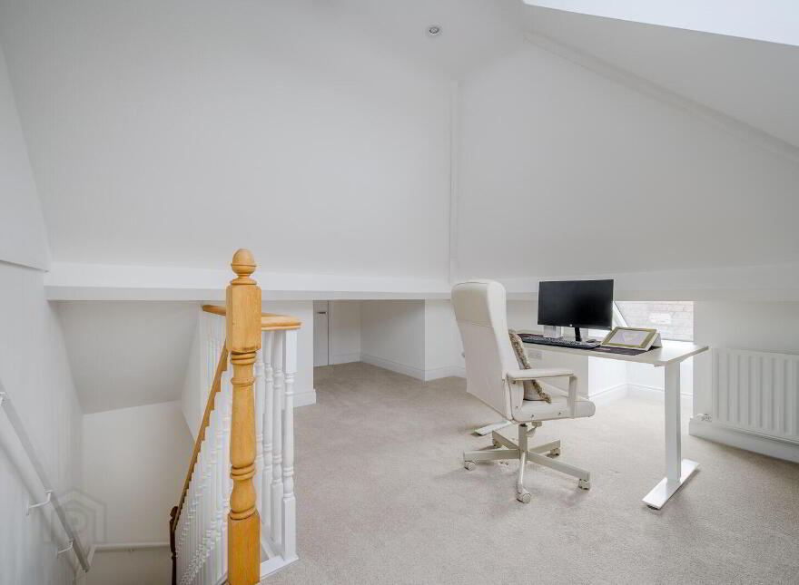 34 Park Avenue, Holywood, BT18 9LS