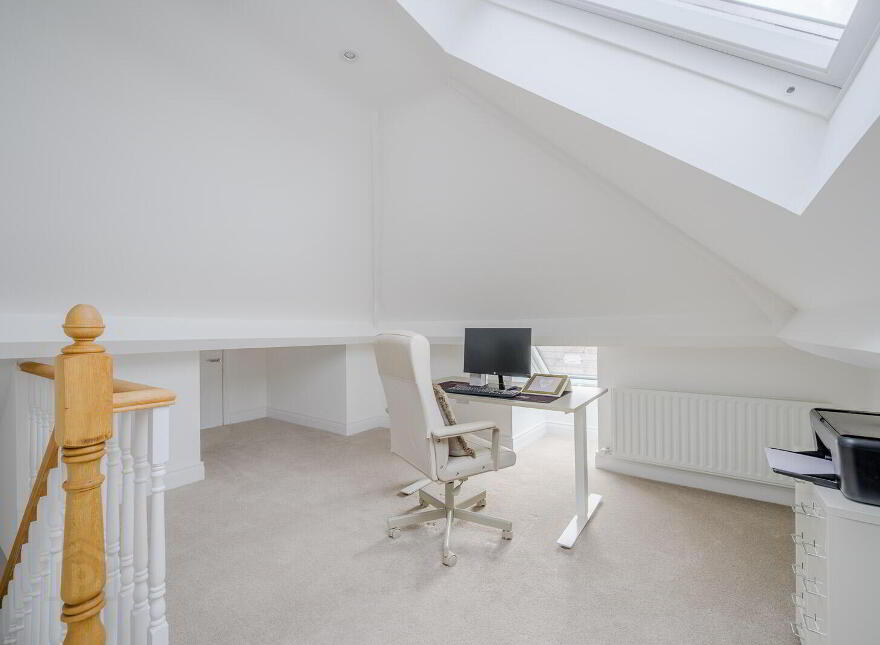 34 Park Avenue, Holywood, BT18 9LS