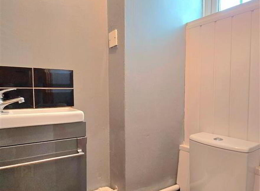 20 Lanntara, Ballymena, BT42 3BE