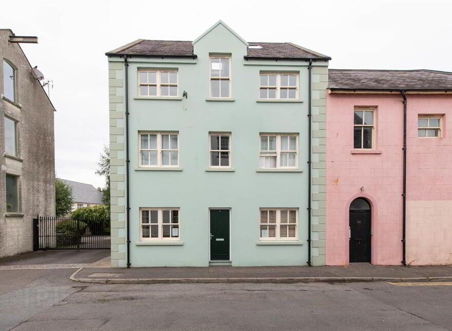 1 Linen Court, Killyleagh, BT30 9NR