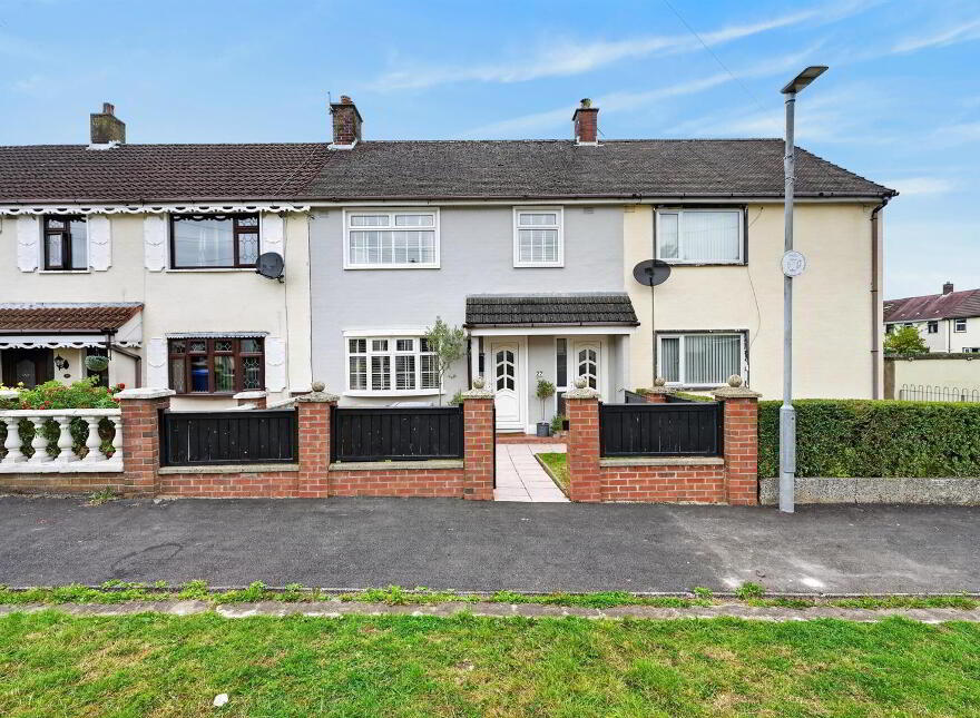 27 Hillmount Gardens, Belfast, BT10 0ES