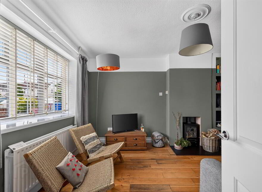 27 Hillmount Gardens, Belfast, BT10 0ES