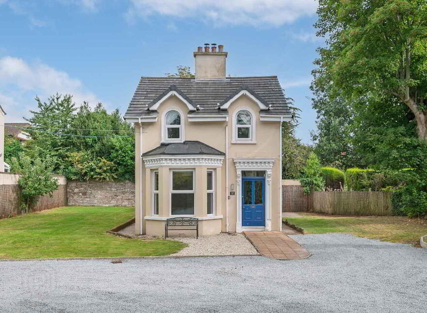 8 Hawthornden Road, Belfast, BT4 3JU