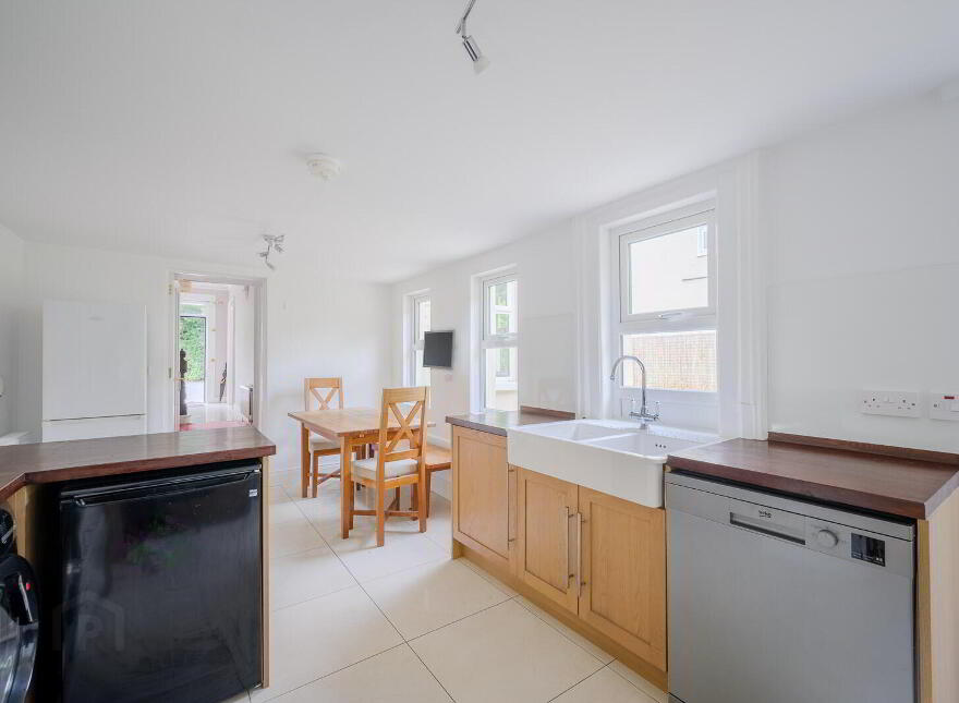 8 Hawthornden Road, Belfast, BT4 3JU