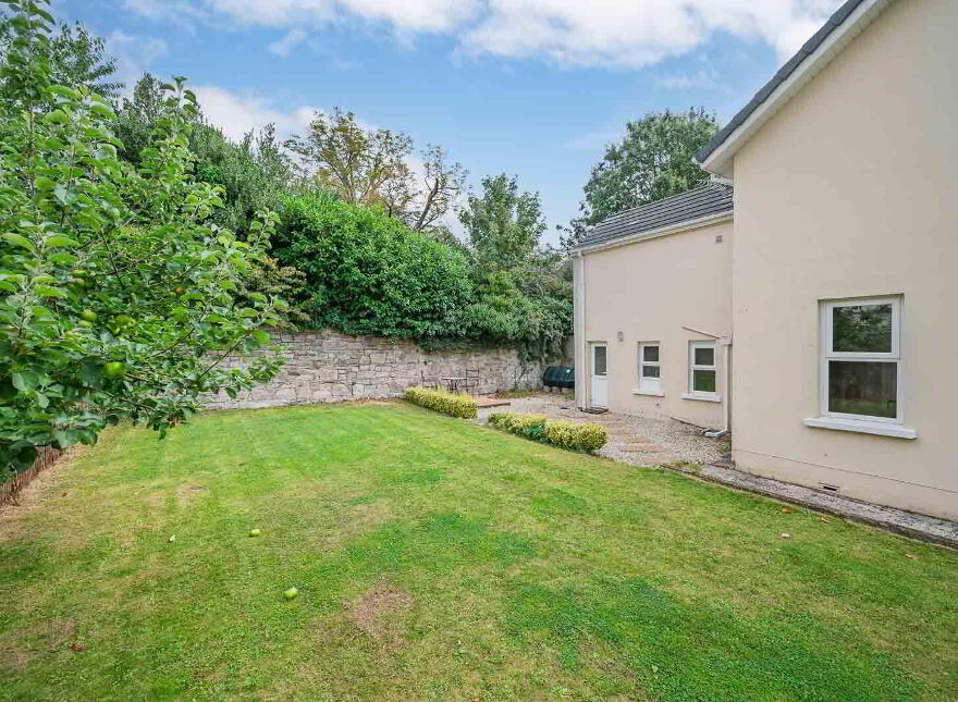 8 Hawthornden Road, Belfast, BT4 3JU
