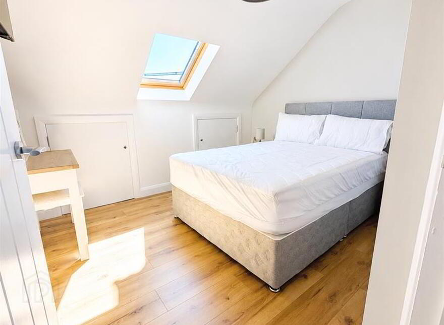 18D Bridge Street, Banbridge, BT32 3JS