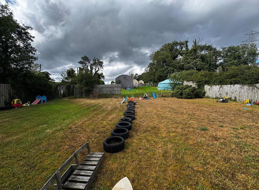 1 Clontonacally Road, Carryduff, Belfast, BT8 8AG