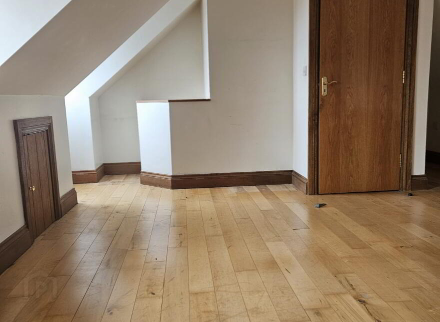 3 Church Lane, Warrenpoint, BT34 3UY