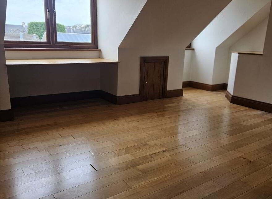 3 Church Lane, Warrenpoint, BT34 3UY