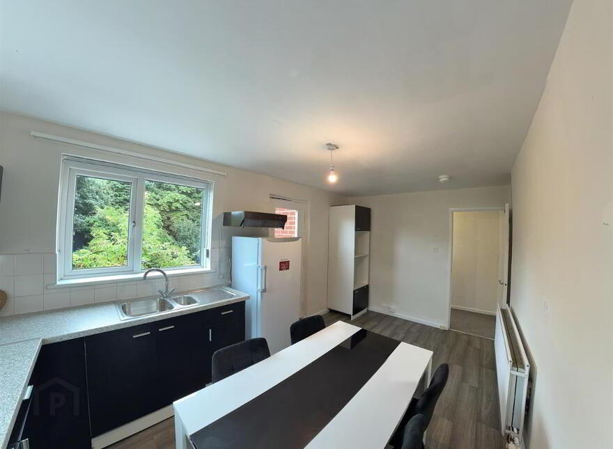 17 Hollygate Park, Carryduff, Belfast, BT8 8DZ
