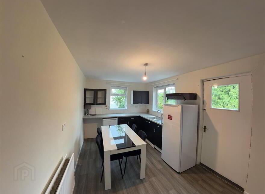 17 Hollygate Park, Carryduff, Belfast, BT8 8DZ