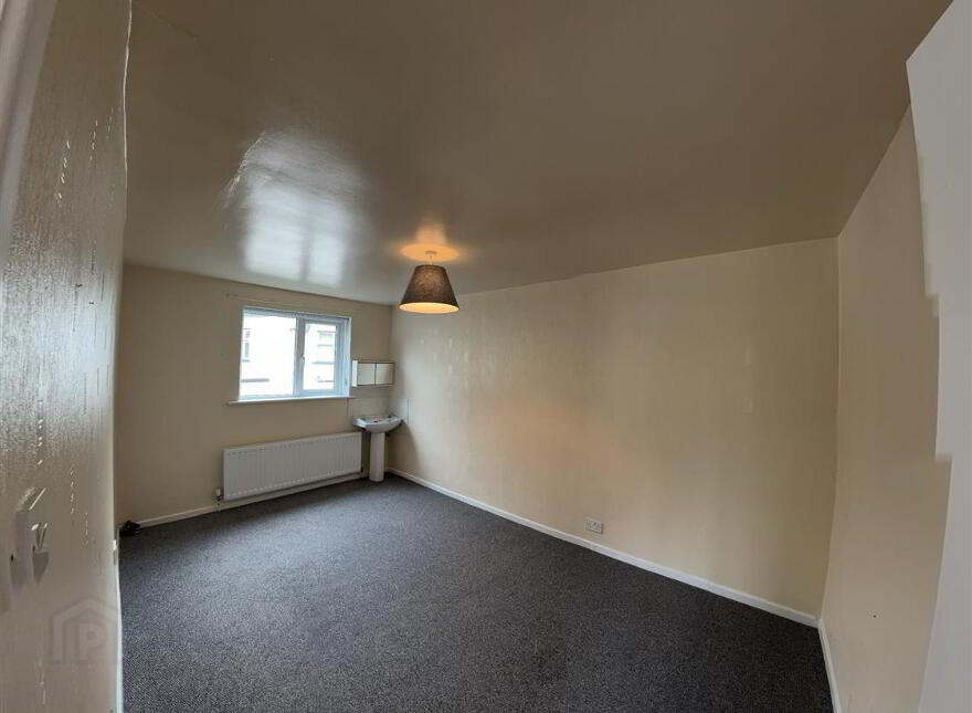 17 Hollygate Park, Carryduff, Belfast, BT8 8DZ