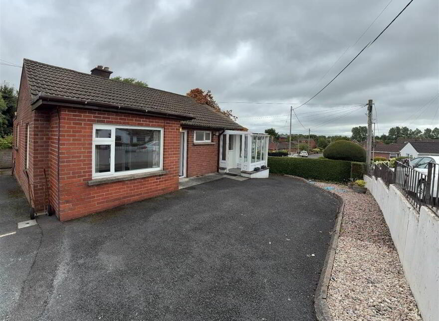 17 Hollygate Park, Carryduff, Belfast, BT8 8DZ