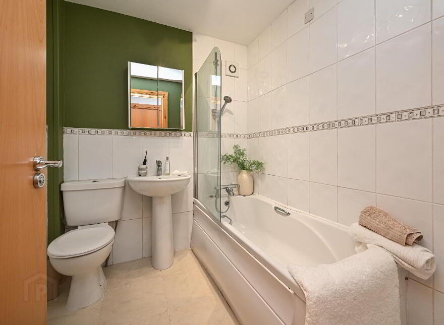 6 Clifton Gate, Bangor, BT20 5DZ