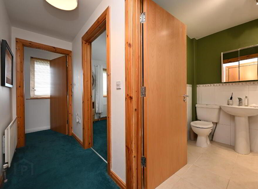 6 Clifton Gate, Bangor, BT20 5DZ