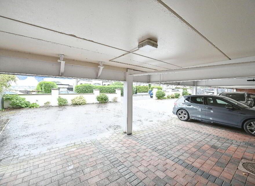 6 Clifton Gate, Bangor, BT20 5DZ