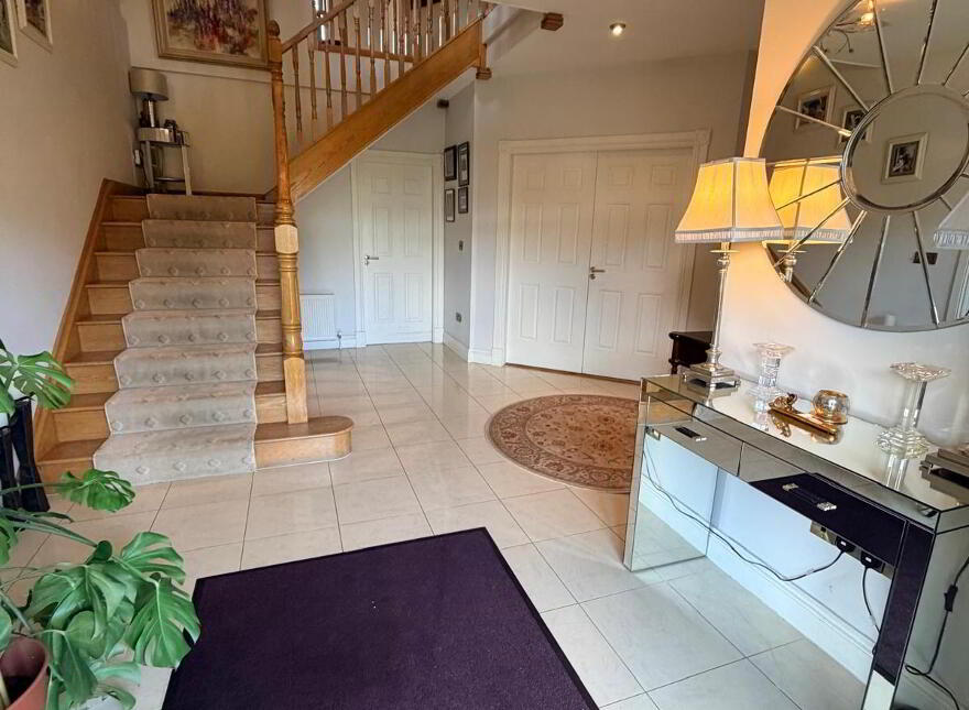 Instow, Riverbank, Douglas, T12Y9V3