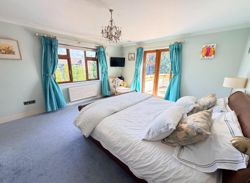 Instow, Riverbank, Douglas, T12Y9V3