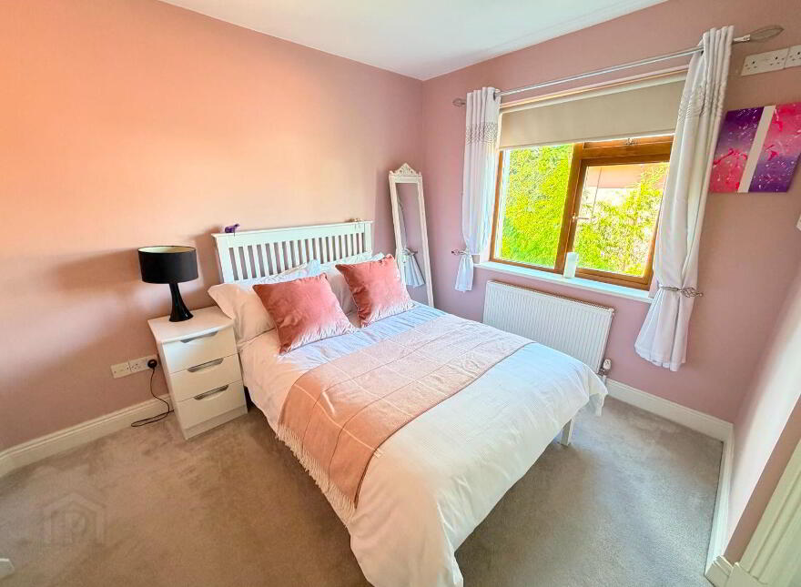 Instow, Riverbank, Douglas, T12Y9V3