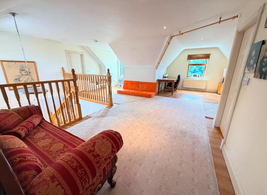 Instow, Riverbank, Douglas, T12Y9V3