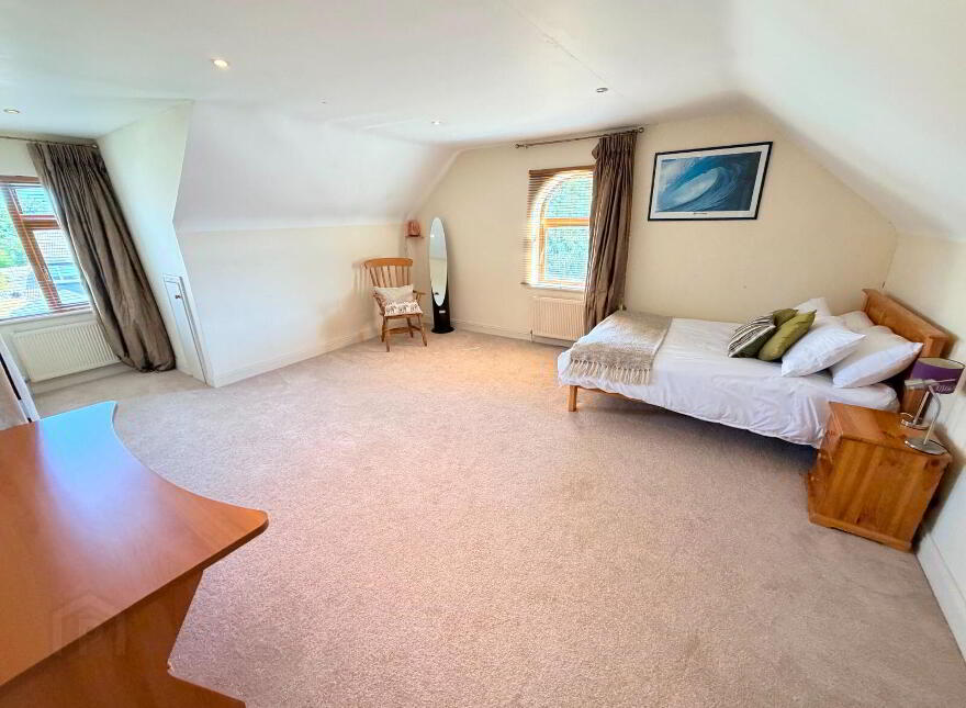 Instow, Riverbank, Douglas, T12Y9V3
