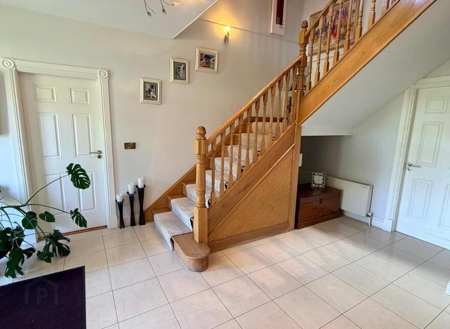 Instow, Riverbank, Douglas, T12Y9V3