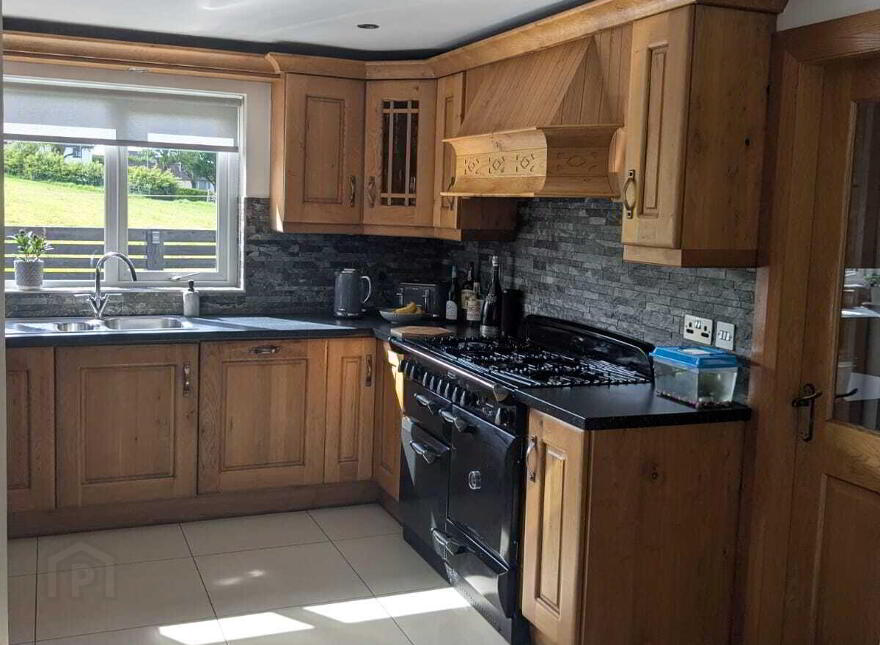 27 Barr Crescent, Newry, BT34 1SL