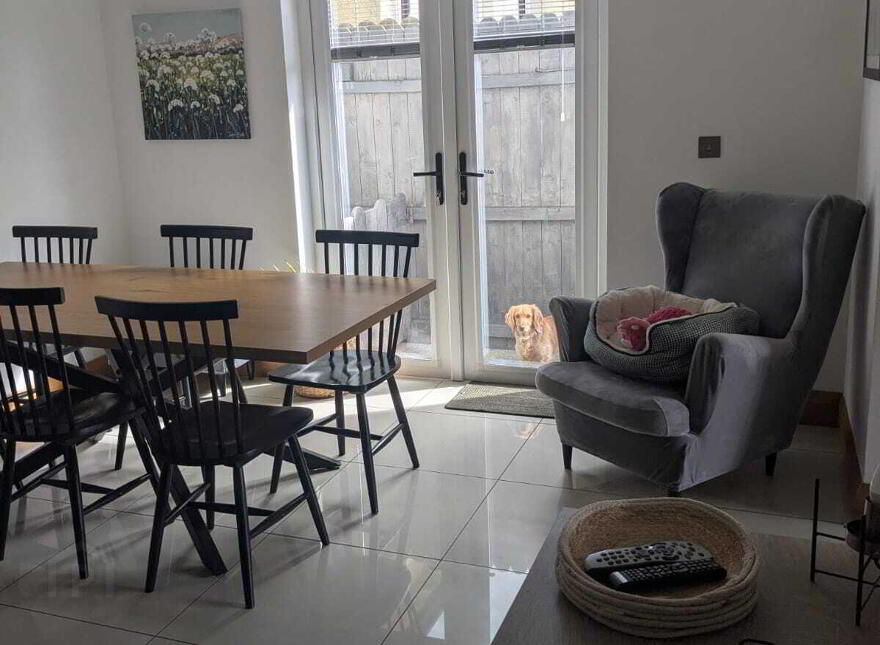 27 Barr Crescent, Newry, BT34 1SL