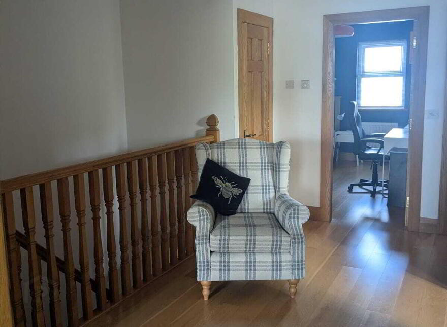 27 Barr Crescent, Newry, BT34 1SL