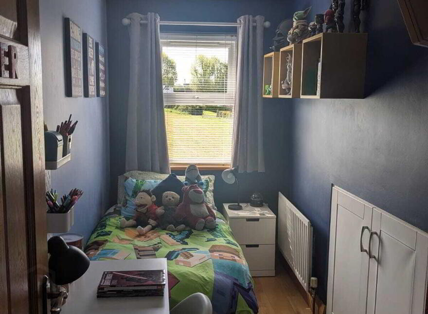 27 Barr Crescent, Newry, BT34 1SL