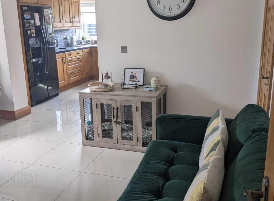 27 Barr Crescent, Newry, BT34 1SL