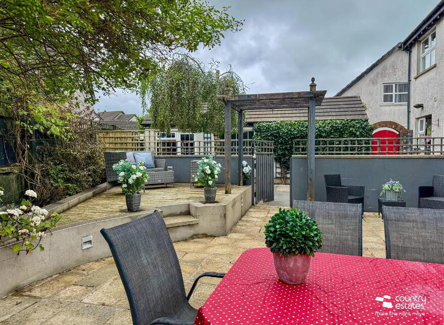 7 Village Hill, Straid, Ballyclare, BT39 9WQ