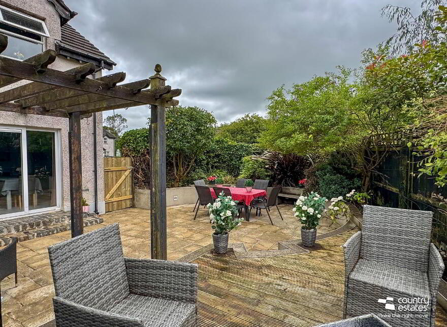 7 Village Hill, Straid, Ballyclare, BT39 9WQ