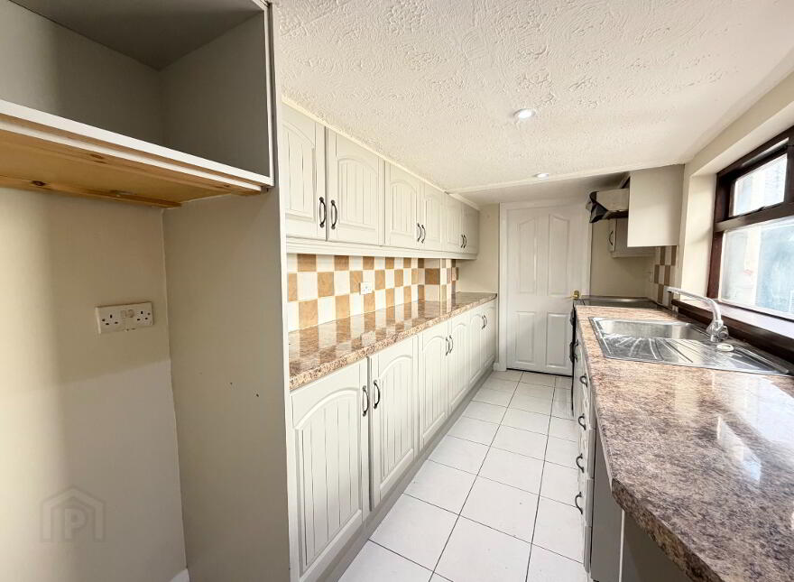 55 Moat Road, Ballymena, BT42 4DA