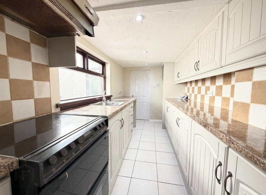 55 Moat Road, Ballymena, BT42 4DA