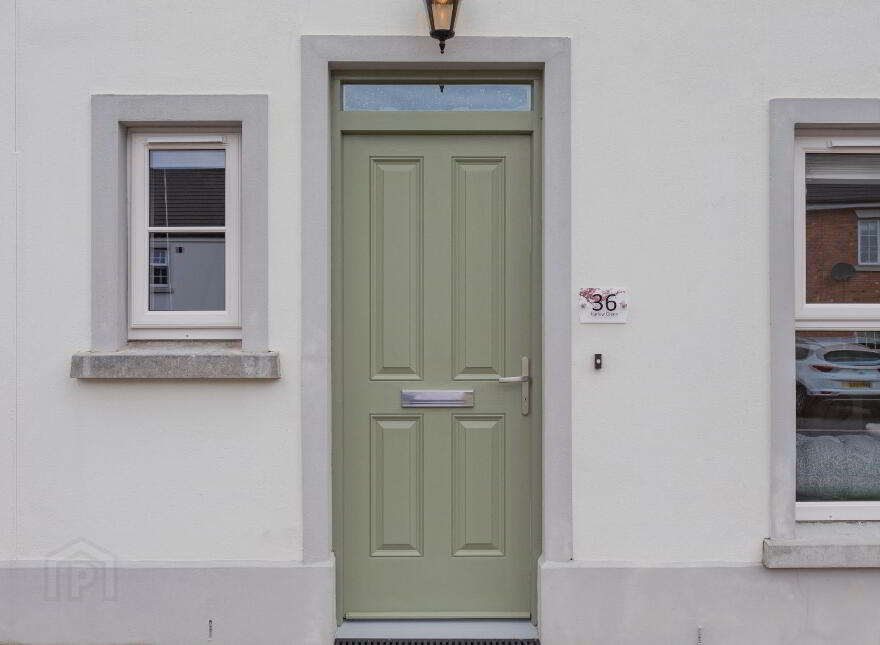 36 Harlow Green, Moira, BT67 0XH