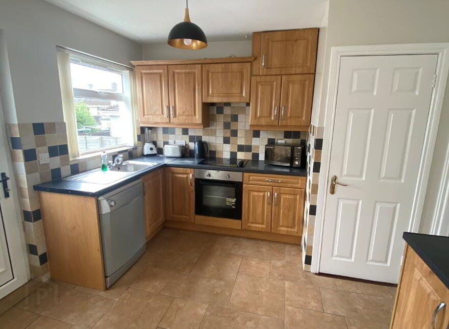 242 Armagh Road, Keady, BT60 3TW