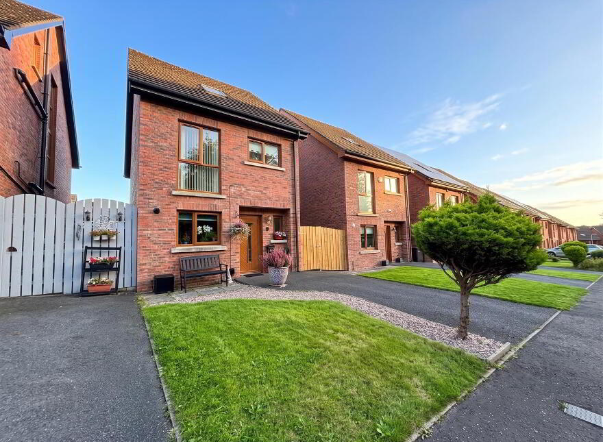 5 Altnagarron View, Belfast, BT13 3UQ