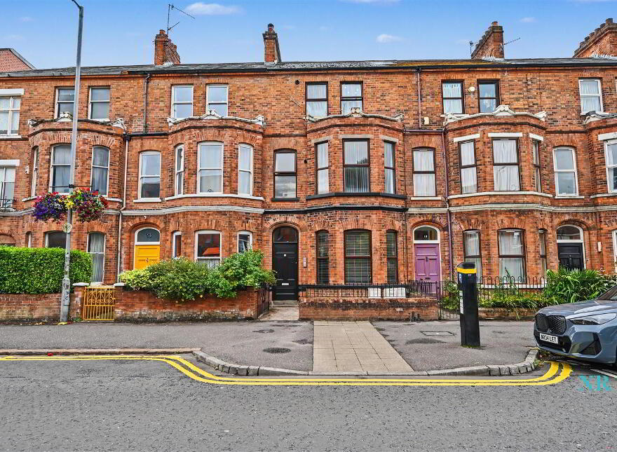 Apt 1, 21 University Avenue, Belfast, BT7 1GX photo